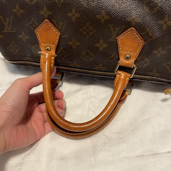 Vintage Louis Vuitton Speedy 30 - Picture 4 of 10
